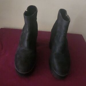 Forever 21 Black Faux Suede Ankle Boots Size 5.5